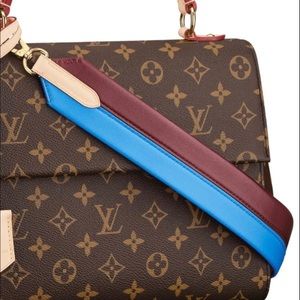 NEW Louis Vuitton Cluny MM shoulder strap (Blue)